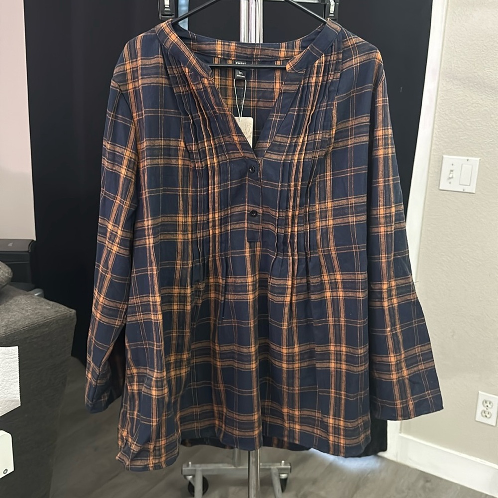 Plaid Printed Pullover shirt